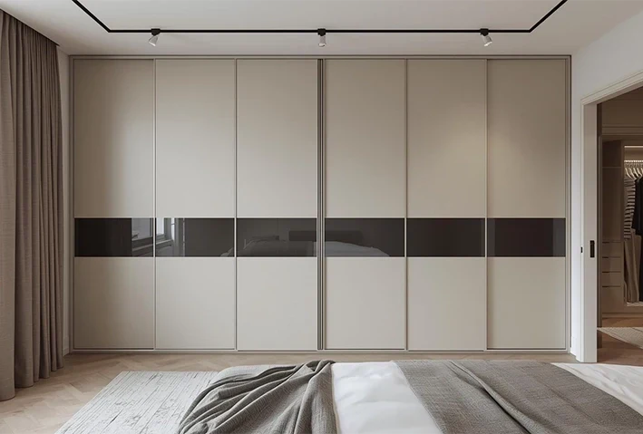 Maximizing Storage with the Right Wardrobe Door Types